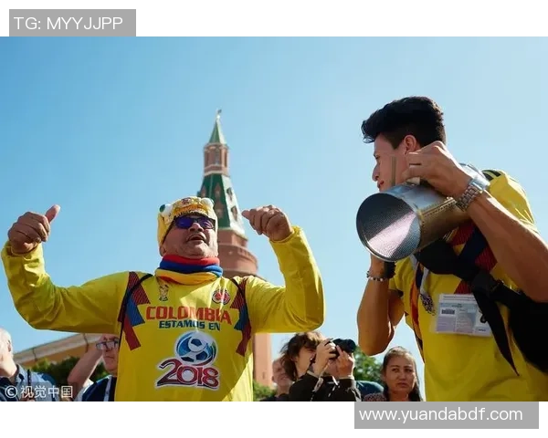 欧冠足球卡帕尼尼全新对战玩法揭秘 引领球迷热潮的卡牌对决盛宴