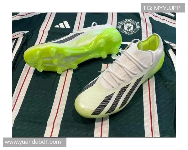 根据球星个性化需求推荐适合男款足球鞋精选方案